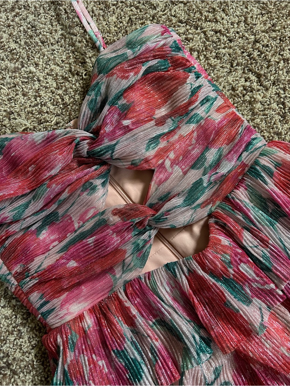 Gianni Bini Ruffle Maxi Dress, size 4 - Picture 3 of 5